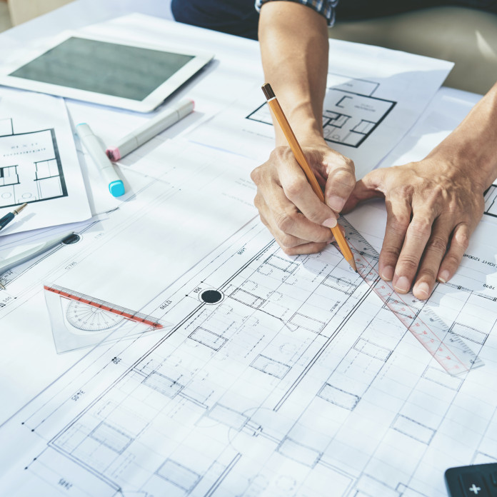 VKM Arquitectos Técnicos · Gestión, Dirección, Licencias y Project Manager de Obras en Reus