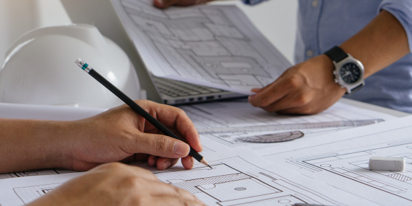 Project Manager / Management Reus · Project Management / Coordinación de proyectos